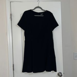 Top Shop Dress. Black. US size 12